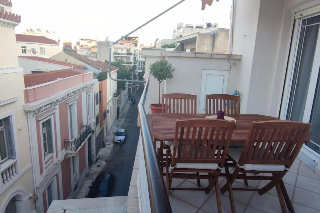 Appartamento Plaka'S Heart Atene Esterno foto