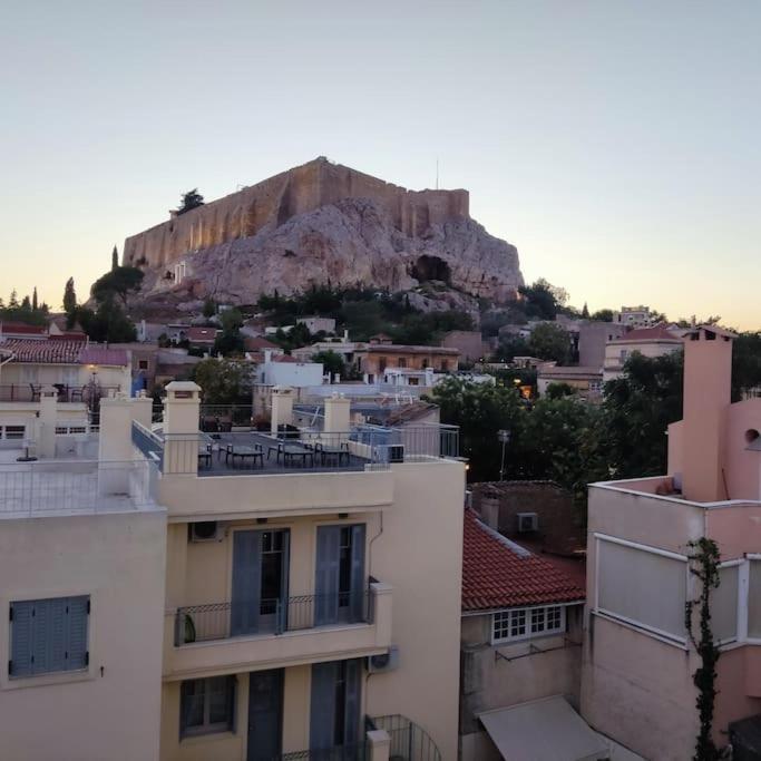 Appartamento Plaka'S Heart Atene Esterno foto